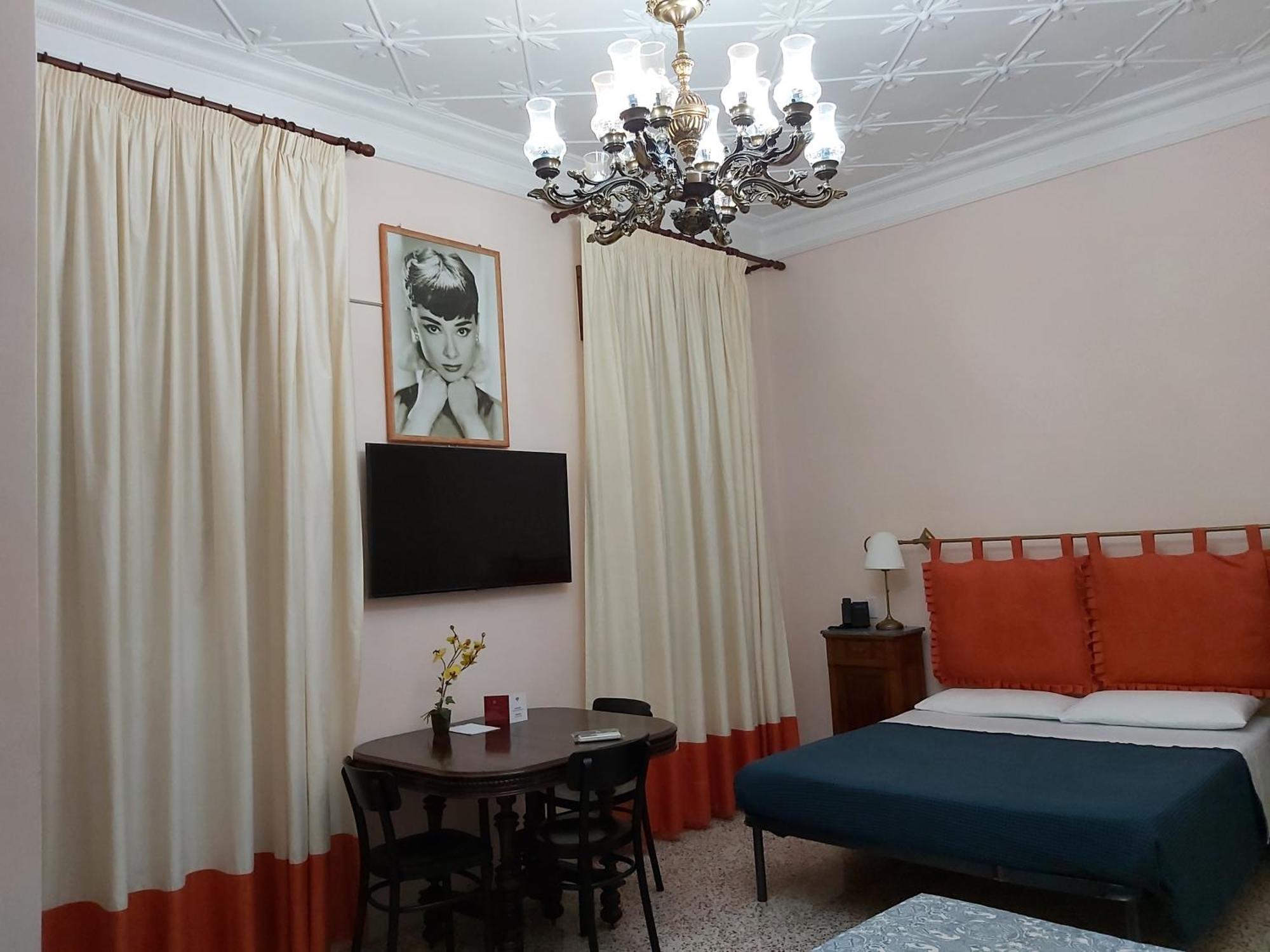 Vittoria Guest House Battipaglia Exterior foto